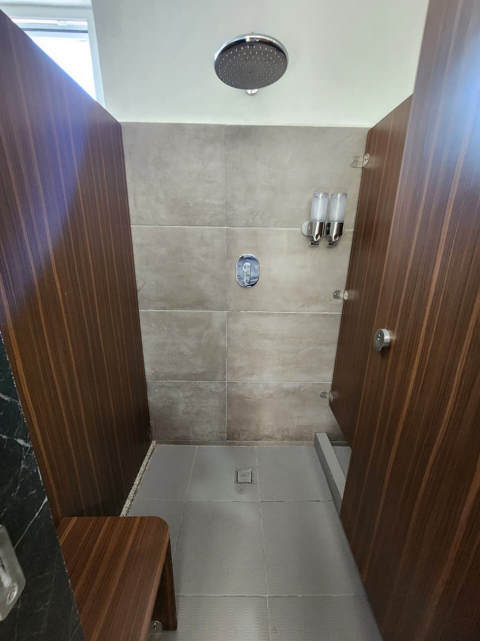 Baños y Vestidores MSA Campeche — 2